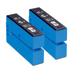 เซ็นเซอร์อัลตราโซนิกซีรีส์ Ufn3 รุ่น Ufn3-70B413 แบบมีร่อง สำหรับระบบอัตโนมัติในอุตสาหกรรม มาตรฐาน IP65 ได้รับการรับรองมาตรฐาน CE - Product Image 4