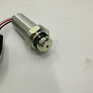 เซ็นเซอร์วัดแรงดันน้ำมันโคมัตสึ รุ่น 421-06-35111 แบบเกลียวติดตั้ง พร้อมเกจวัดแบบ Piezoresistive สำหรับอะไหล่รถขุด - Product Image 2