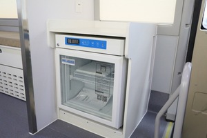 Prezzo di fabbrica Multi-funzionale protezione ambientale Mobile visita medica <span class=keywords><strong>auto</strong></span> <span class=keywords><strong>auto</strong></span> medica