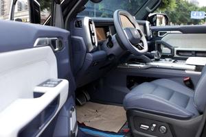 JETOUR TRAVELER <span class=keywords><strong>CDM</strong></span> T2 2024 USADO, 1.5TD DHT 208KM 2WD, EDICIÓN MONTAÑA, PHEV, 5 PUERTAS, 5 ASIENTOS, SUV, AUTONOMÍA DE 1300KM, NEGRO sobre NEGRO - Product Image 3