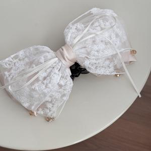 กิ๊บติดผมโบว์ลูกไม้ฝรั่งเศสพร้อมตาข่ายสำหรับผู้หญิง แบบครึ่งมัด ดีไซน์หรูหรา - Product Image 5