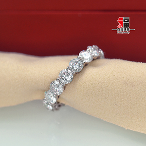 Anello Eternity Baifu Jewelry Classico a Cerchio Completo in Oro 14K con 4 Griffe e Moissanite da 4.0mm - Product Image 1