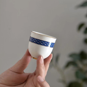 Juego de té Kung Fu de porcelana fina de 8 piezas, estilo vintage, ecológico, con caja de regalo, taza de director, taza de té y cuenco para ceremonia - Product Image 4