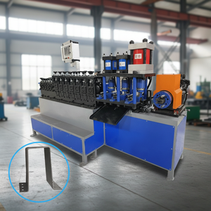 Machine automatique hydraulique de fabrication et de poinçonnage de colliers de serrage pour tuyaux, fournie directement par l'usine - Product Image 2