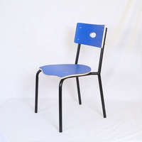 Fournisseurs de meubles scolaires en bois modernes Ensemble de tables et de chaises pour étudiants