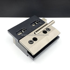 Adaptadores de Sujeción Rápida con Mango Excéntrico para Herramientas de Prensa Plegadora de Máquinas Herramienta <span class=keywords><strong>GASPARINI</strong></span>, Komatsu - Product Image 4