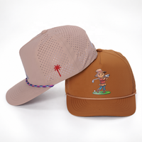 Topi Golf Premium 5 Panel Custom dengan Lubang Laser Cut, Cepat Kering, Bernapas, Dapat Disesuaikan, untuk Pria dan Wanita