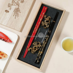 Juego de palillos de madera ecológicos con diseño de dragón chino, caja de regalo de papel elegante de 23cm, paquete de 2 pares para regalos de negocios - Product Image 4