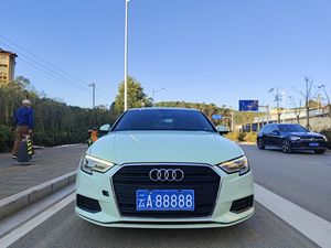 <span class=keywords><strong>Audi</strong></span> <span class=keywords><strong>A3</strong></span> 2018 2019 <span class=keywords><strong>2020</strong></span>, Auto Usado, Limusina 35 TFSI Gasolina, Auto en Venta, Sedán de <span class=keywords><strong>Segunda</strong></span> <span class=keywords><strong>Mano</strong></span> de Alta Calidad y Bajo Precio - Product Image 2