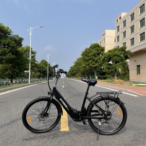 Vélo électrique de ville élégant pour femmes de 26 pouces, moteur sans balais 350W 36V, Shimano 7 vitesses, batterie amovible, parfait pour la conduite urbaine - Product Image 5