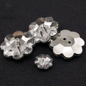 Boutons ronds transparents en plastique acrylique ERKOUMI à deux trous pour chemises, cardigans, vêtements pour bébés, doux et légers - Product Image 1
