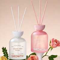 Diffuseur d'ambiance esthétique Ins, bouteille rose et blanche mate, couvercle en forme de boule, bâtonnets en fibres naturelles, parfum personnalisé pour cadeau de pendaison de crémaillère