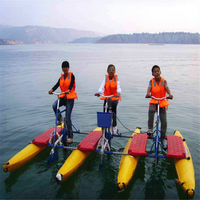 Vélo aquatique en plastique HTH en promotion, 1 personne, capacité 100-500 kg, jeu commercial de parc aquatique extérieur pour le plaisir