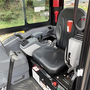 Mini-excavatrice sur chenilles d'occasion Sany Sy35U, également compatible avec les modèles Sany Sy60, Sy75, Sy95, Sy55, Sy26, Sy35 - En promotion - Product Image 3