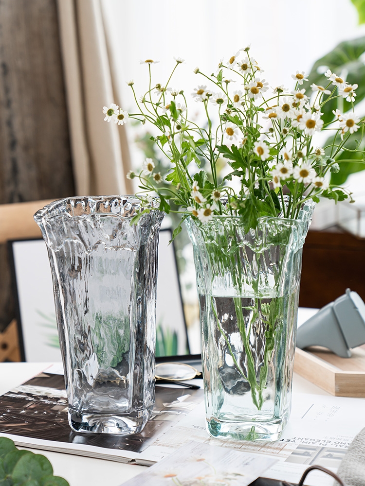 Factory Produced Wholesale Glass Flower Vase for Home Decor
