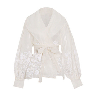 Großhandel New Fashion Französisch Retro Elegante Revers Laterne Ärmel Schnüren Frauen Blusen & Shirts - Product Image 4