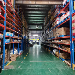 Nouvelle vis de roue arrière Bangka <span class=keywords><strong>A9</strong></span>-206 Tianlong 22*100 Longueur intérieure Conforme à la norme nationale 12.9 Convient pour remplacement de camions et remorques - Product Image 2