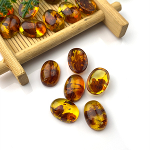 Cabochon Ovale in Ambra Naturale su Misura, Fornitori di Gemme per Gioielli Personalizzati di Alta Gamma. - Product Image 3