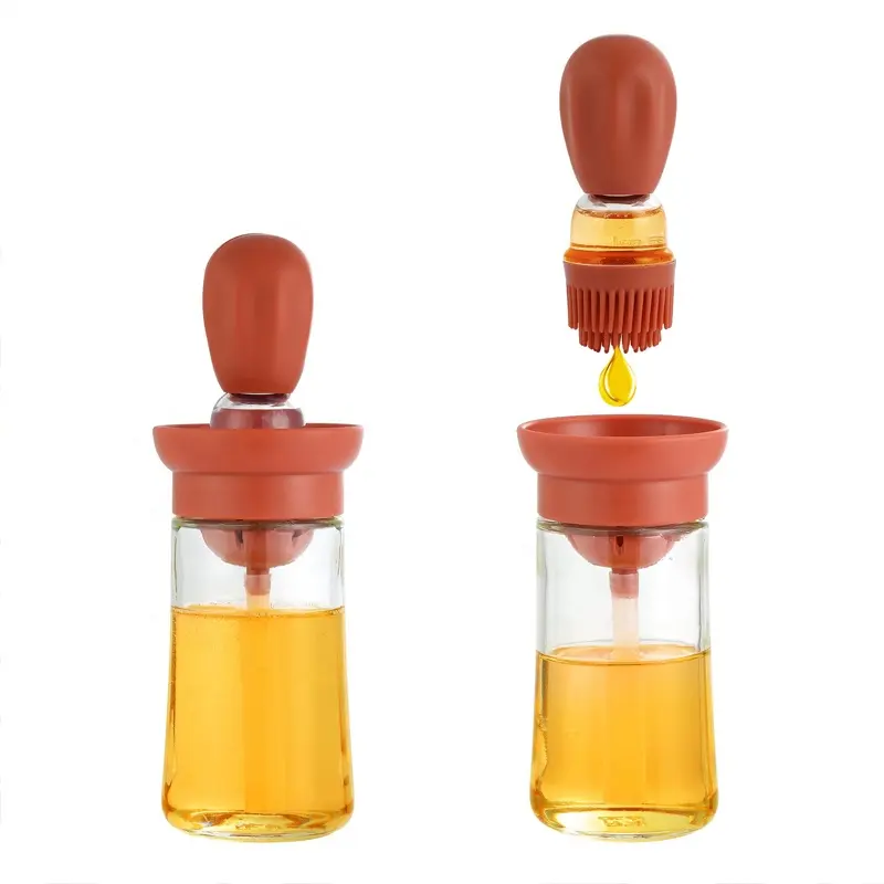 Small and light oil bottle for kitchen accessories