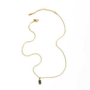 Collar JOOLIM de Acero Inoxidable de Alta Gama con Colgante Ovalado de Piedra Natural Colorida Chapado en Oro de 18K para Venta al por Mayor - Product Image 6