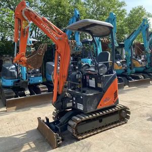 รถขุดตีนตะขาบไฮดรอลิก HitachiZX17U มือสองราคาใหม่ - Product Image 6