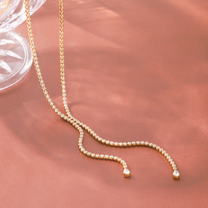 Collar en forma de Y de acero inoxidable chapado en oro de 18 quilates con circonita blanca y rosa, cadena de moda antidesvanecimiento para mujer. - Product Image 4