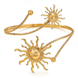 Women's European American Unique Niche Fashion Sunflower <b>Arm</b> <b>Cuff</b> Light Luxury Exaggerated High End Sun Versatile Jewelry - Product Image 2