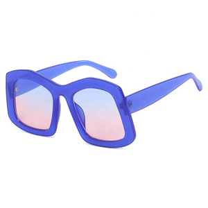 New Large <b>Frame</b> Sunglasses Fashion Candy Color Sunglasses Ins Street Shot Concave Fashion - Product Image 6
