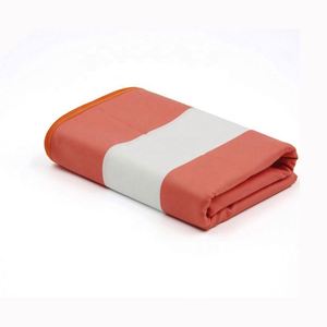 Serviette de plage en microfibre à séchage rapide, sans sable, imprimée sur mesure, très vendue - Product Image 3