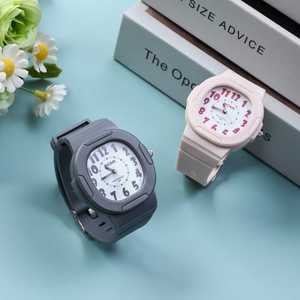 Montres analogiques à quartz pour enfants, étanches 30M, bracelet souple, pour filles et garçons, apprentissage de l'heure facile à lire - Vente en gros - Product Image 3