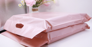 Sobre Autoadhesivo Impreso con Mango Personalizado, Bolsas <span class=keywords><strong>de</strong></span> Polietileno para Ropa, Bolsa <span class=keywords><strong>de</strong></span> Mensajería Biodegradable - Product Image 3