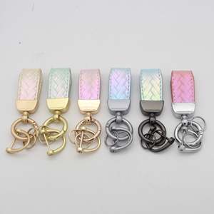 Llavero Creativo con Diseño de Perlas Láser, Colgante Simple Tejido para Llaves, Accesorios Lindos para Muñecas, Regalo de Verano para Mujeres - Product Image 2