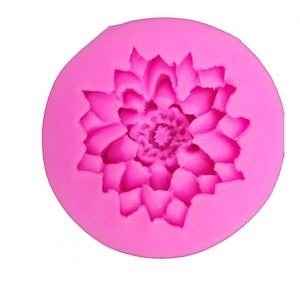 Nouveau K250 Moule en silicone 3D pour fleurs de lotus et chrysanthèmes, outils de décoration de gâteaux de mariage, pour pâtisserie DIY et savon - Product Image 4