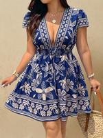 Robe Courte Fluide Décontractée à Imprimé Tropical Grande Taille Col V Manches Courtes Taille Smockée Coupe Trapèze pour Tous les Jours et Tenues Urbaines