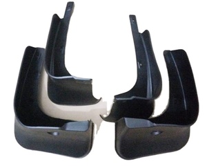 Garde-boue personnalisés pour CROWN City 4 - Noir Luxe - Product Image 4