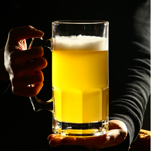 أواني زجاجية 26 أونصة من البيرة الثقيلة بمقبض كبير مع مقبض مجمد آمن حسب الطلب - Product Image 4