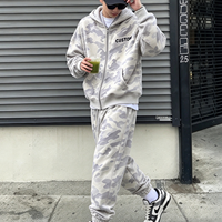 Ensemble 2 pièces sweat à capuche et pantalon de survêtement imprimé camouflage pour homme, style streetwear personnalisé, ensemble de survêtement jogger déchiré pour homme