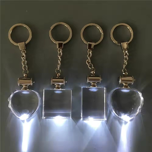 Honor of Crystal High Quality Customized K9 Crystal LED Keychain for 3D Laser Engraving Crystal Keychain