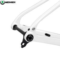 Cadre de vélo de gravier en fibre de carbone avec boîte à outils, patte de dérailleur UDH et boîtier de pédalier T47, compatible pneus 700Cx47C