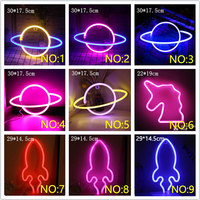 Enseigne néon LED flexible colorée en forme de double cœur à suspendre au mur, personnalisable, pour la décoration de la maison et des fêtes, cadeau de mariage ou de Noël