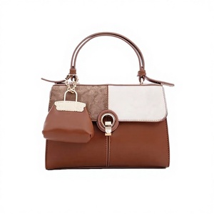 Bolsos Deportivos de Diseño para Mujer al por Mayor con Logotipo Personalizado - Cierre de Cremallera, Material PU, Uso en Verano/Invierno - Product Image 1