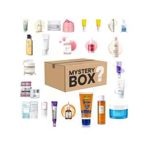 Coffret mystère d'échantillons de beauté : crème pour le visage, écran solaire, lotion pour le corps, sérum, hydratant pour tous types de peaux, origine Corée - Product Image 1