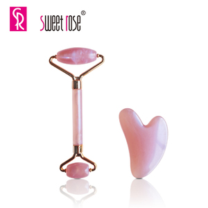 Ensemble de rouleaux de massage facial en quartz et <span class=keywords><strong>jade</strong></span> <span class=keywords><strong>Gua</strong></span> <span class=keywords><strong>Sha</strong></span>, marque privée Sweet Rose, vente en gros, anti-gonflement, lifting du visage, outils de massage corporel pour usage domestique - Product Image 5