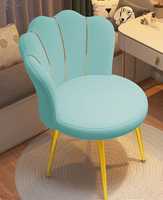 Chaise de maquillage pour chambre à coucher, chaise de salle de bain, chaise d'hôtel en velours, chaise de salon en métal doré de luxe nordique