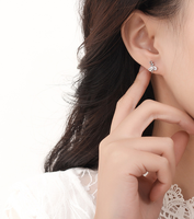 Boucles d'oreilles clous nœud papillon mignonnes pour femmes, petites et délicates, plaquées, style ballet, minimalistes, douces, pour le quotidien, bijoux de danse, cadeau