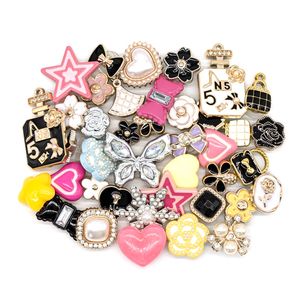 Groothandel Mode Gemengd Materiaal Mooie Acryl Metalen Schoen Charme Custom Sprankelende Sterren Parels Decor Verstoppen Accessoires Bulk - Product Image 2