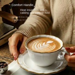 Ensemble de tasse et soucoupe à café en céramique vintage, motif floral, style japonais, luxe léger, design rétro pour le bureau et la maison - Product Image 4