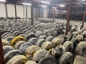 Xe ủi đất máy xúc xây dựng Digger khung gầm idler phần dưới cùng theo dõi con lăn <span class=keywords><strong>dx300</strong></span> Pilot Wheel AP - Product Image 2