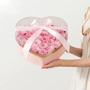 Boîte cadeau en forme de cœur avec fleur de rose, nouveau design 2021, avec couvercle en acrylique transparent et ruban en polyester - Product Image 5