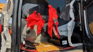 Sany 235 SY235 23 tonnes pelle sur chenilles utilisée clé de prix réduit y compris moteur moteur boîte de vitesses pompe à engrenages portant PLC 125KW - Product Image 2